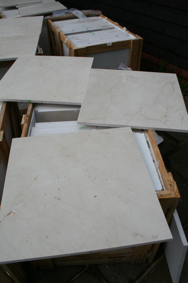 Crema Marfil marble - photo of commercial grade limestone not marble tiles Crema Marfil marble - photo of commercial grade limestone not marble tiles