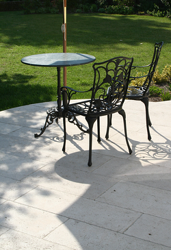 bushhammered limestone patio resized 600