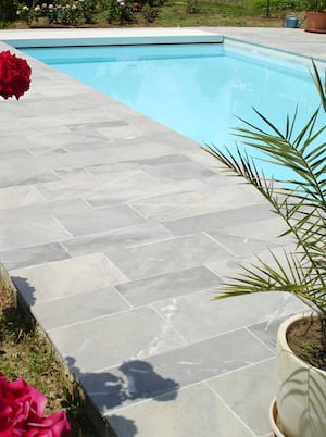 French marble - Bleu de Savoie acid etched Swimming pool